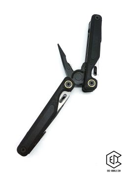 Leatherman Wava Alpha Obsidian Zange nach obgen geklappt